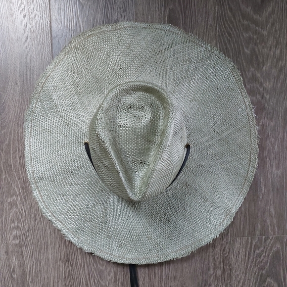 Stylish Tan Women's Hat - Picture 2 of 9